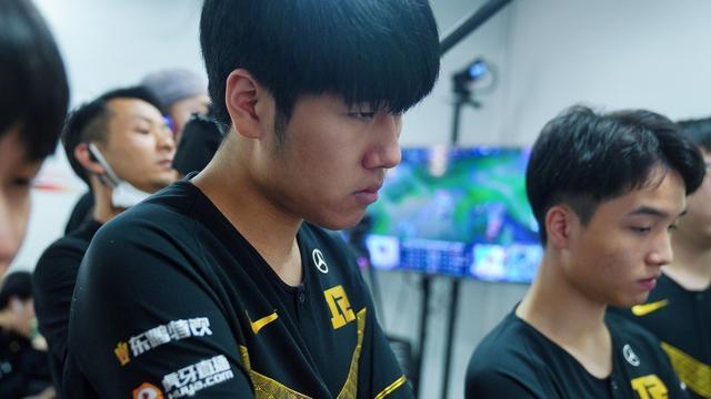 我可以帮你 我可以帮你